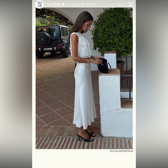 Tove Studio Matching set - Picture 2 of 5